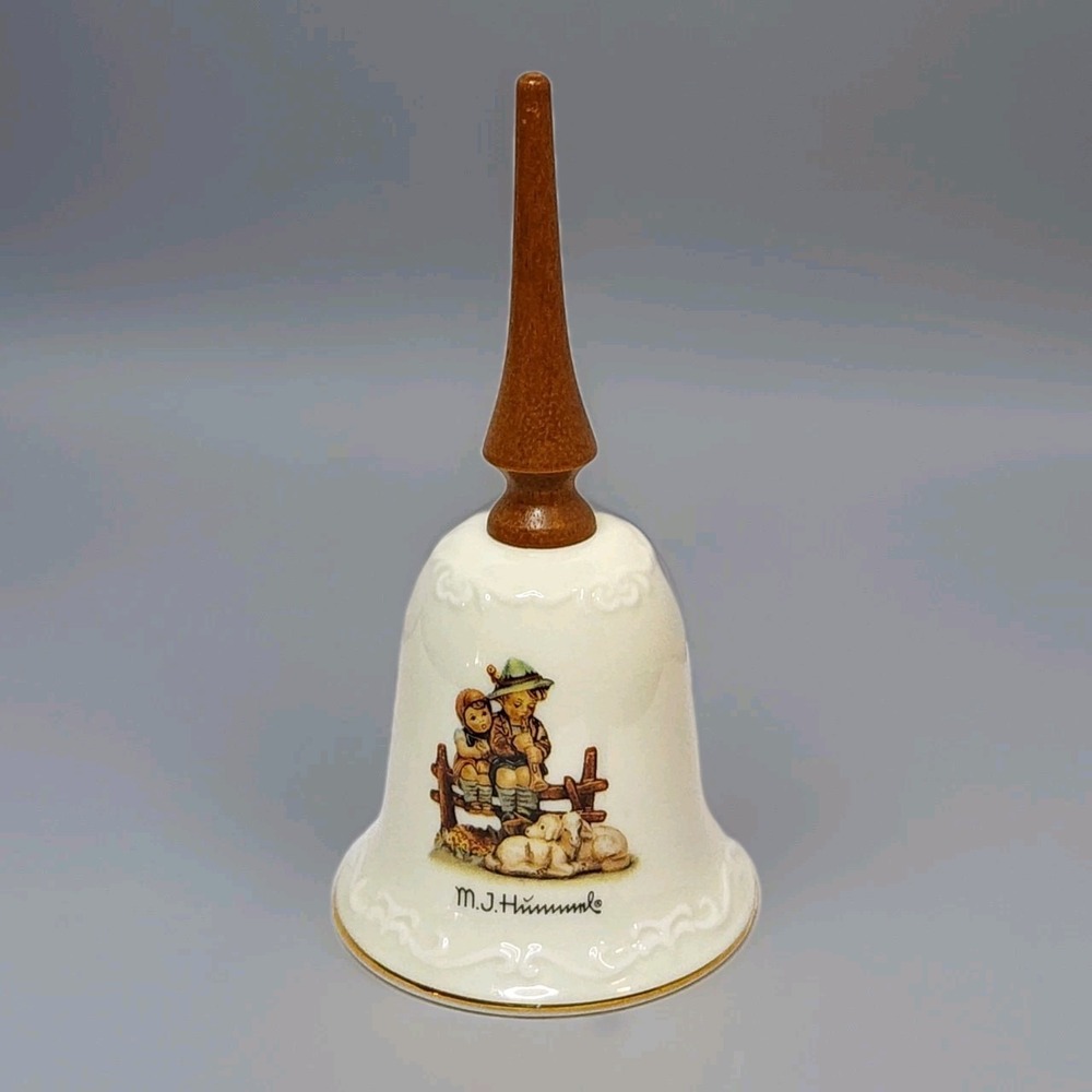 Vintage MJ Hummel Porcelain Bell with Wooden Handle Eventide Collector Classic‎